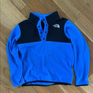 The North Face Kids Blue and Black Fleece Pullover